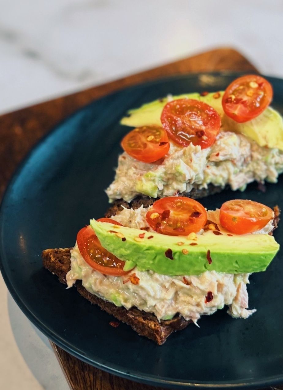 Spicy tuna spread - a tasty simple lunch
